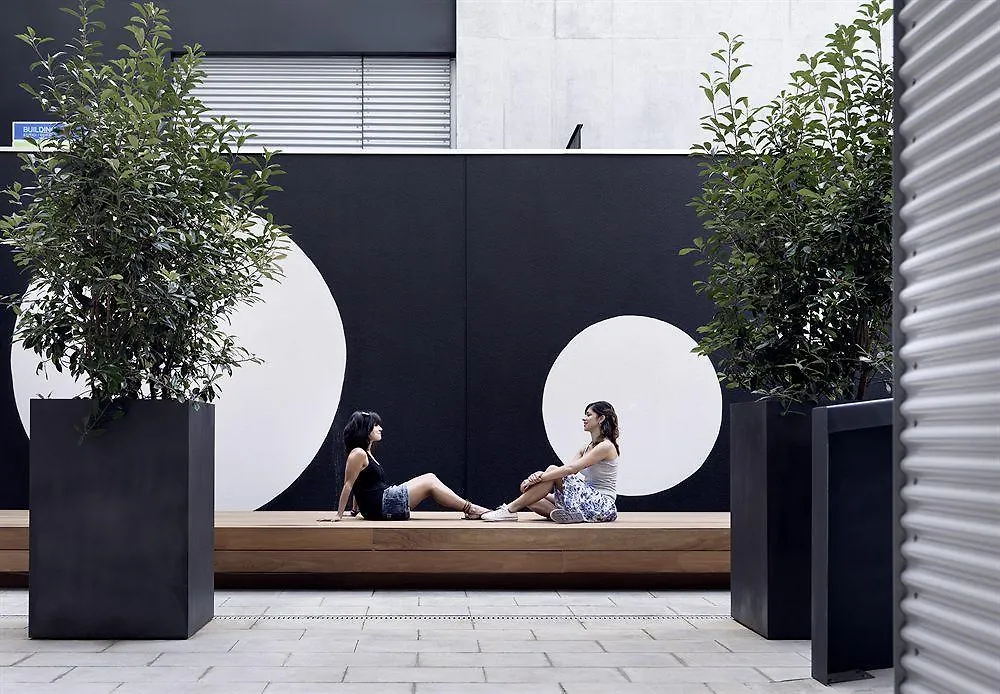 Residencia Melon District Marina Hotel Barcelona 2*,